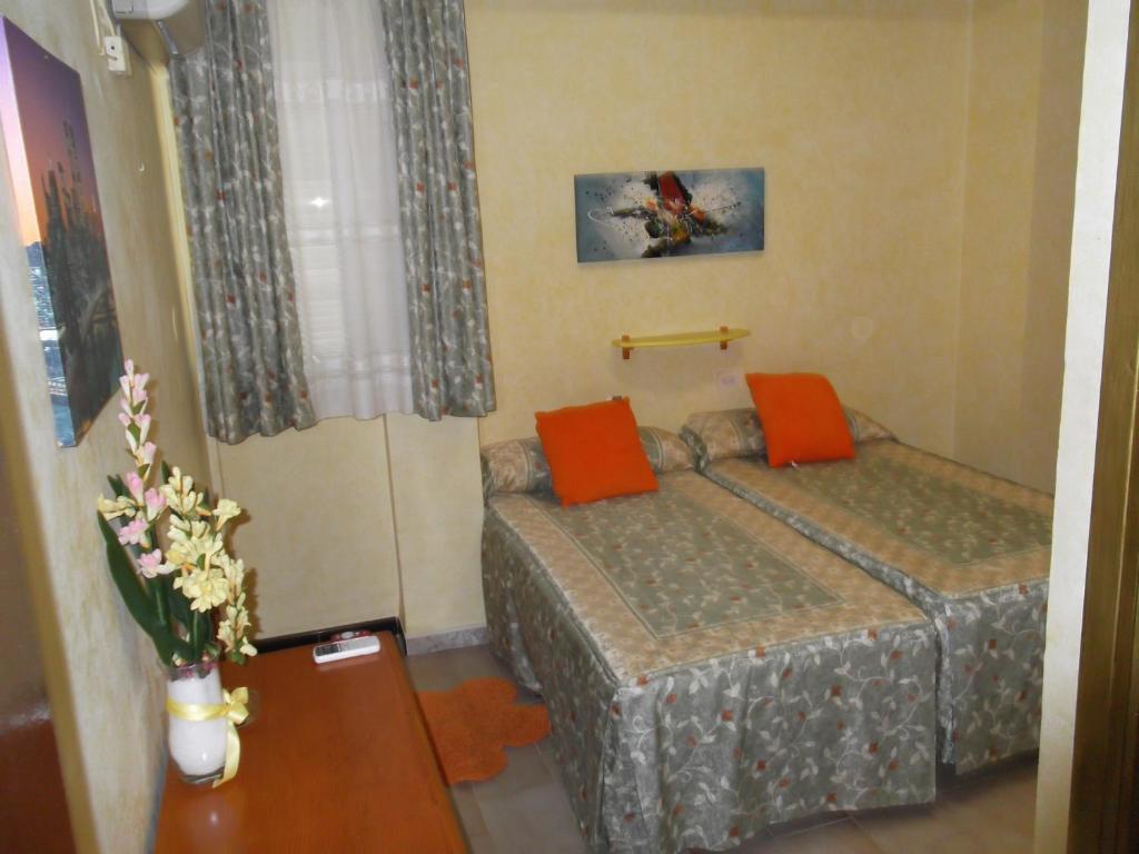 Pension Colonia Motril Room photo