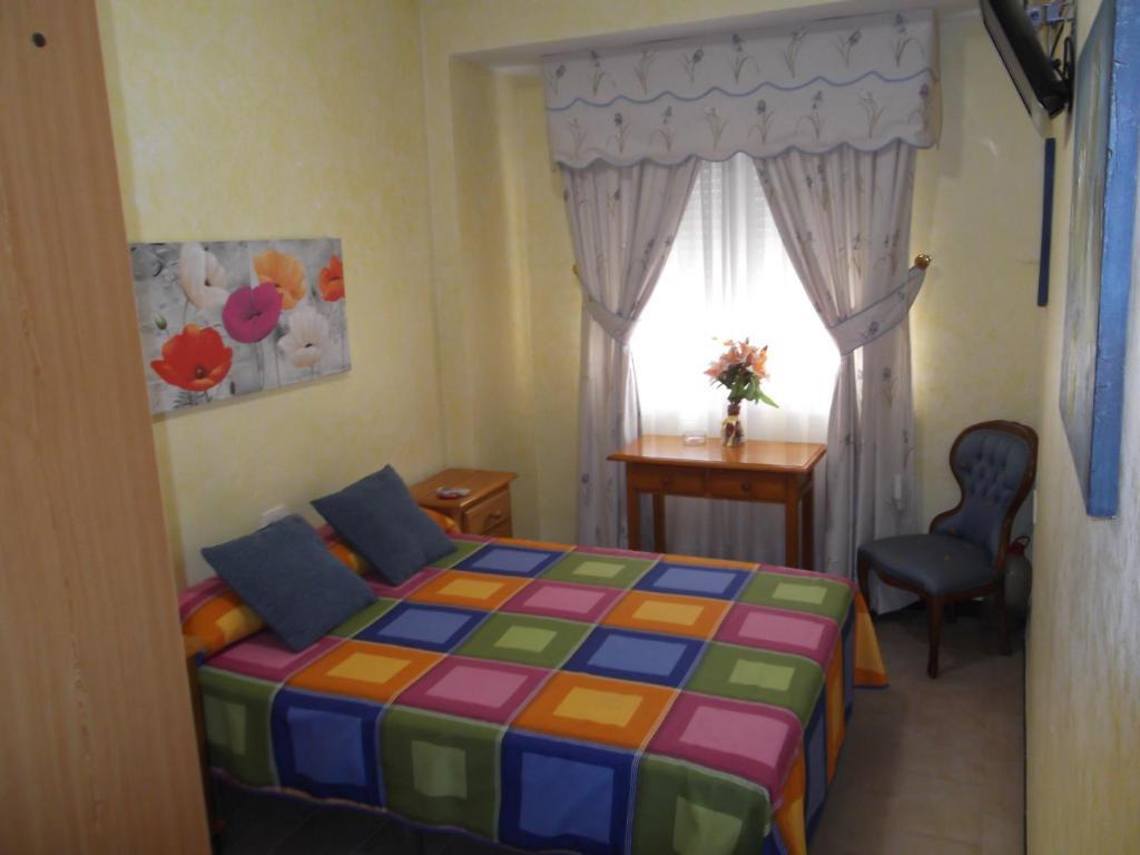 Pension Colonia Motril Room photo